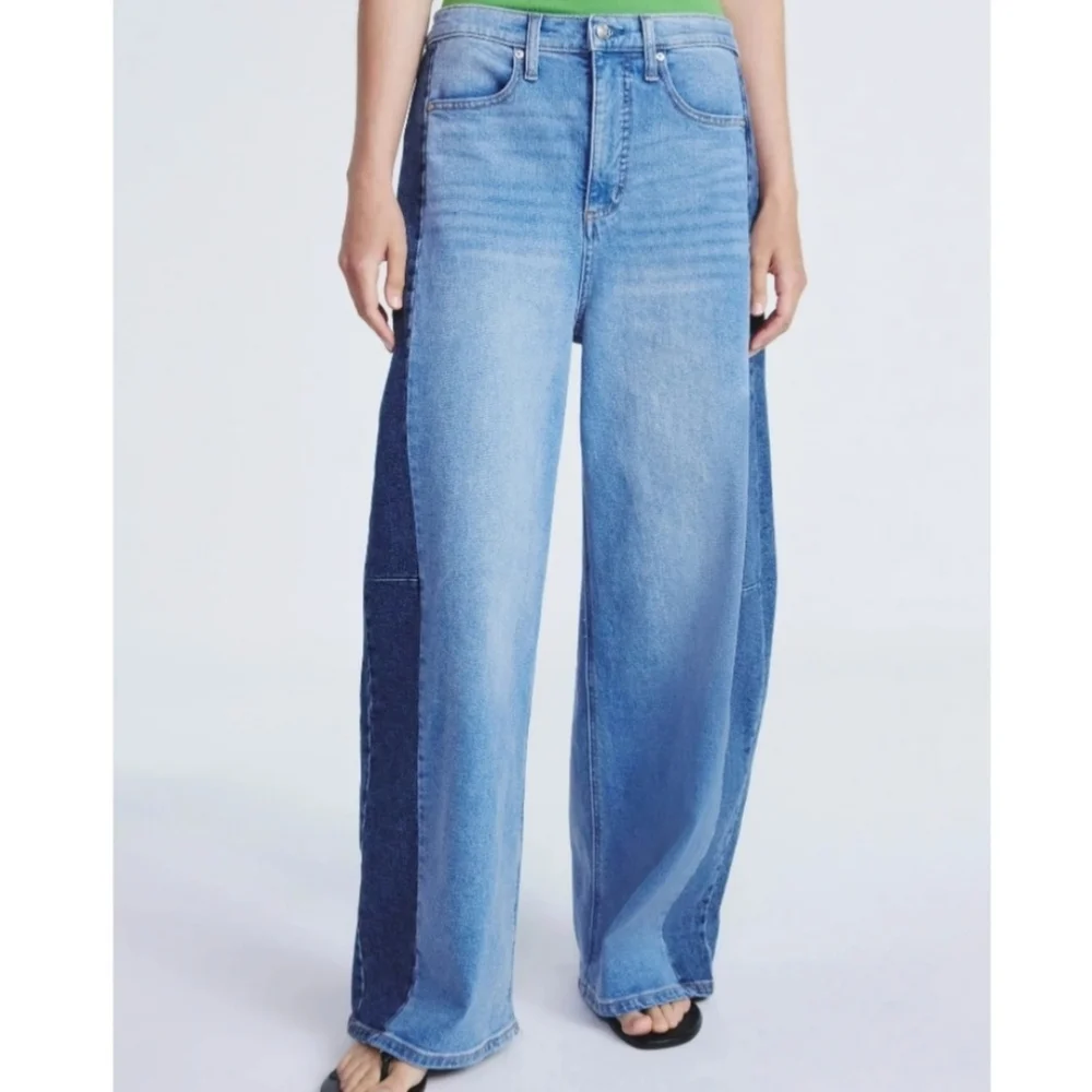 Plus sized- Scoop NYC Light Blue Wide Leg Jeans - Picture 7 of 12